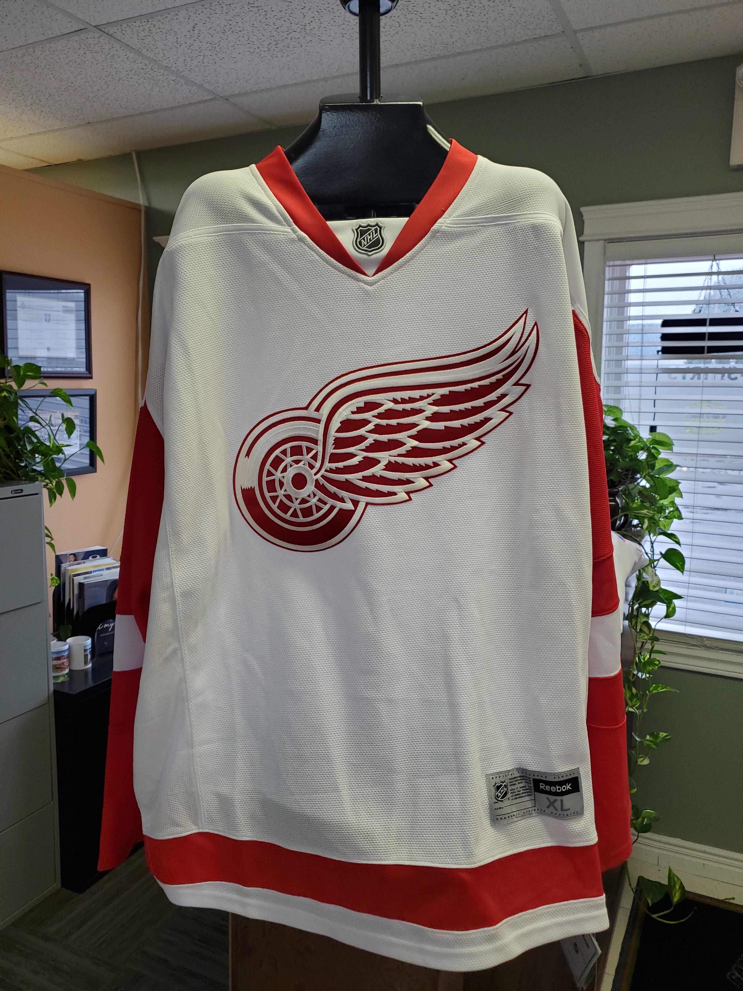 NHL Detroit Red Wings Infant Replica Jersey-Home, Red, Infant One Size(12-24M)