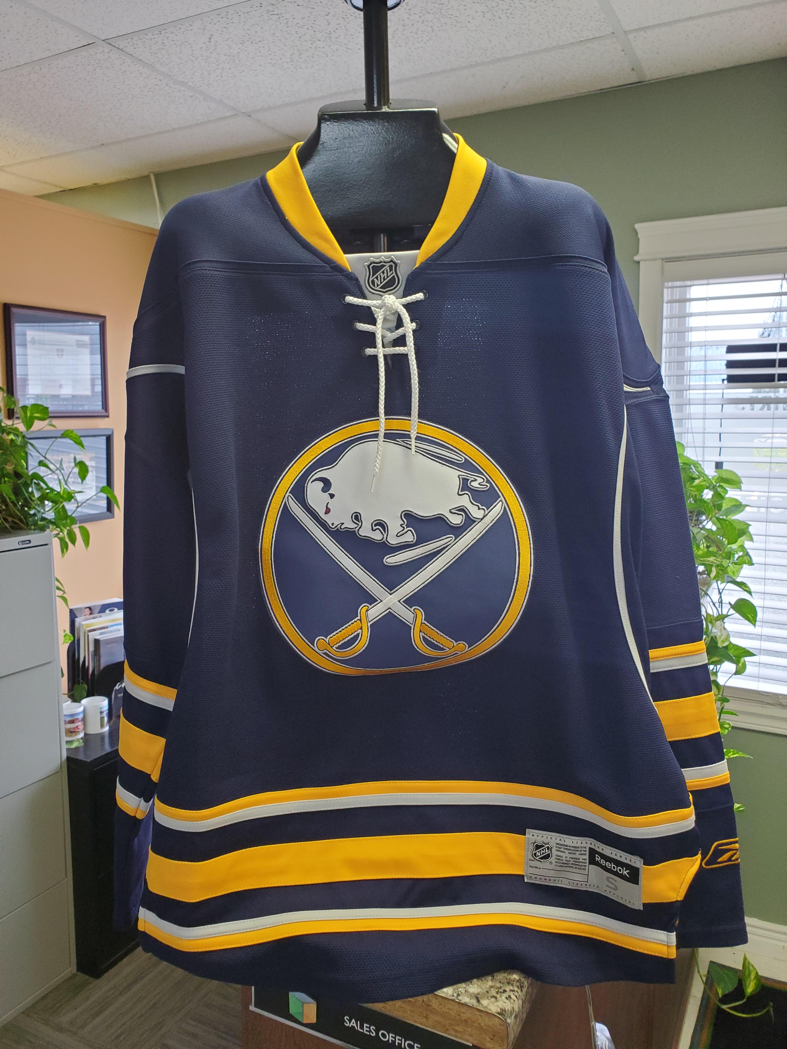 Reebok NHL Replica Hockey Jersey - Buffalo Sabres
